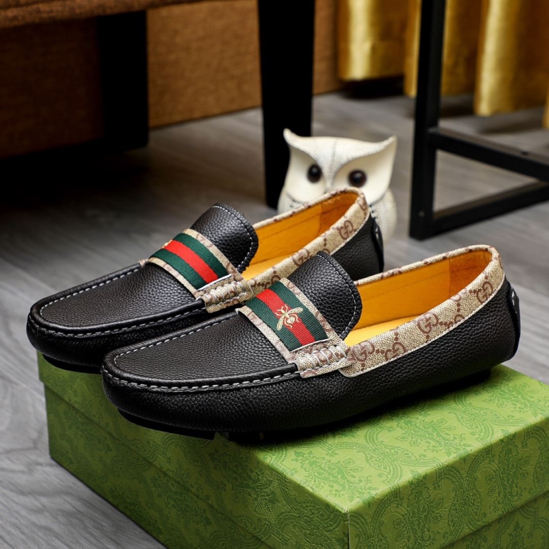 G*u*i leather shoes